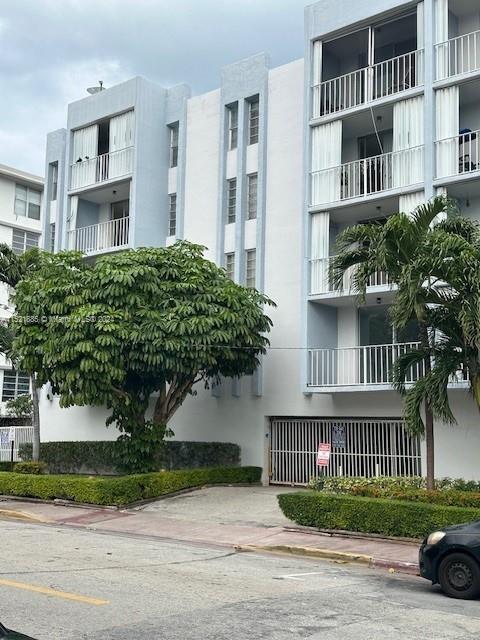 7705 Abbott Ave 505, Miami Beach, Florida 33141, 1 Bedroom Bedrooms, ,1 BathroomBathrooms,Residential,For Sale,7705 Abbott Ave 505,A11521885