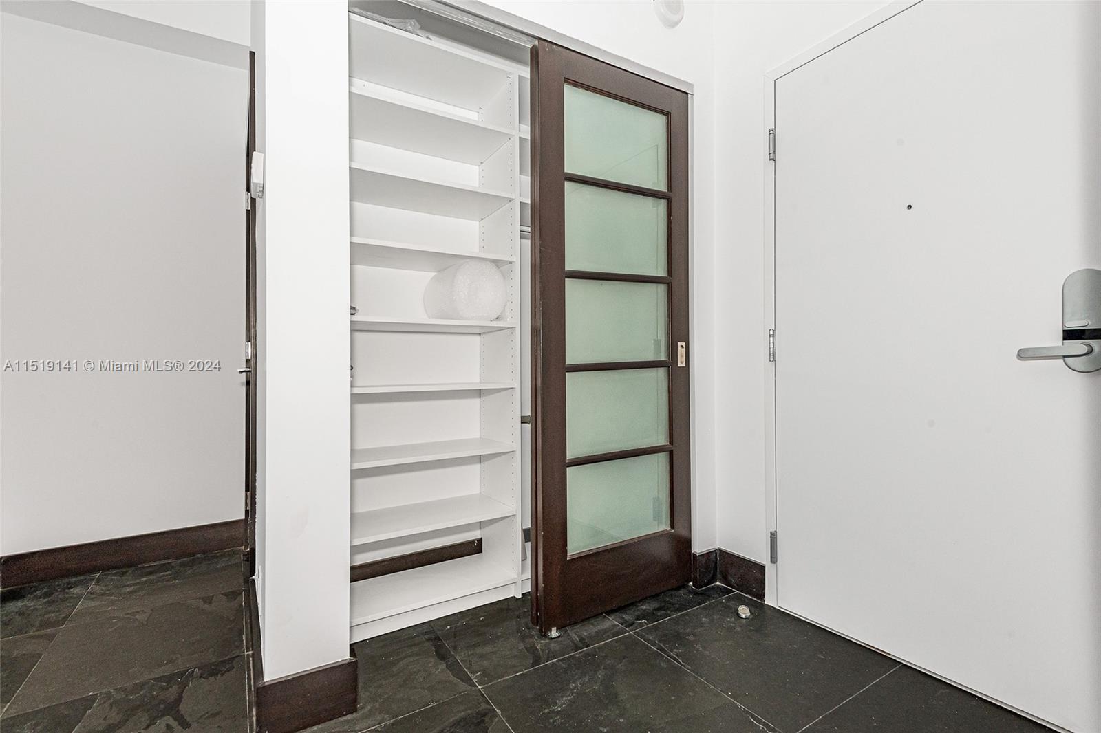 2301 Collins Ave 1605, Miami Beach, Florida 33139, 1 Bedroom Bedrooms, ,1 BathroomBathrooms,Residentiallease,For Rent,2301 Collins Ave 1605,A11519141