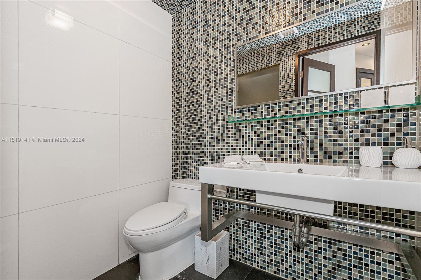 2301 Collins Ave 1605, Miami Beach, Florida 33139, 1 Bedroom Bedrooms, ,1 BathroomBathrooms,Residentiallease,For Rent,2301 Collins Ave 1605,A11519141