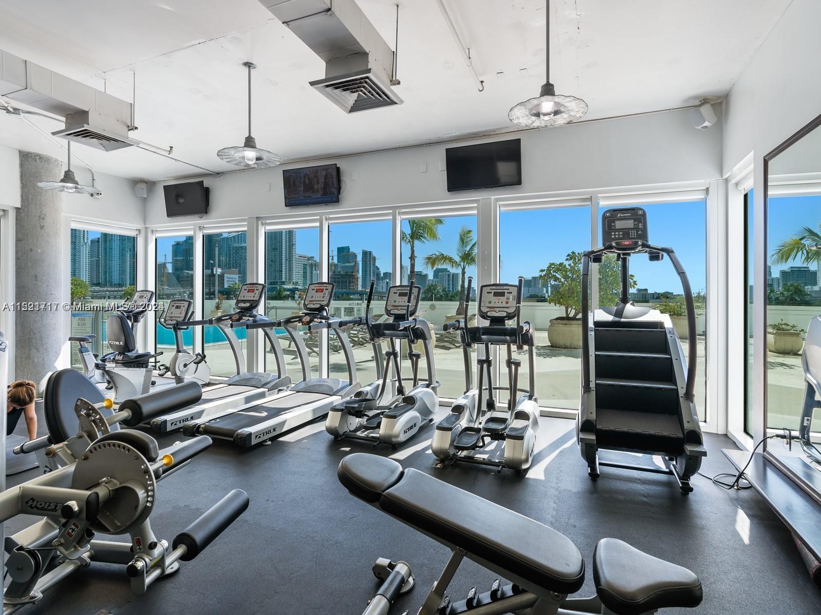 10 South River Dr, Miami, FL, 33130 United States, 1 Bedroom Bedrooms, ,1 BathroomBathrooms,Residential,For Sale,South River Dr,A11521717