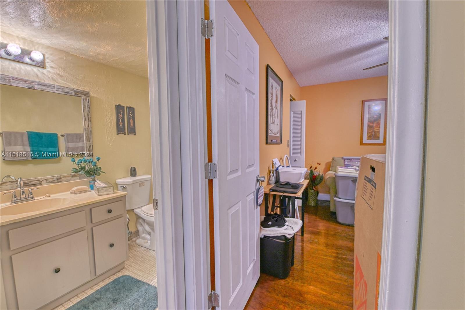 3551 Inverrary Dr 309, Lauderhill, Florida 33319, 2 Bedrooms Bedrooms, ,2 BathroomsBathrooms,Residential,For Sale,3551 Inverrary Dr 309,A11518516