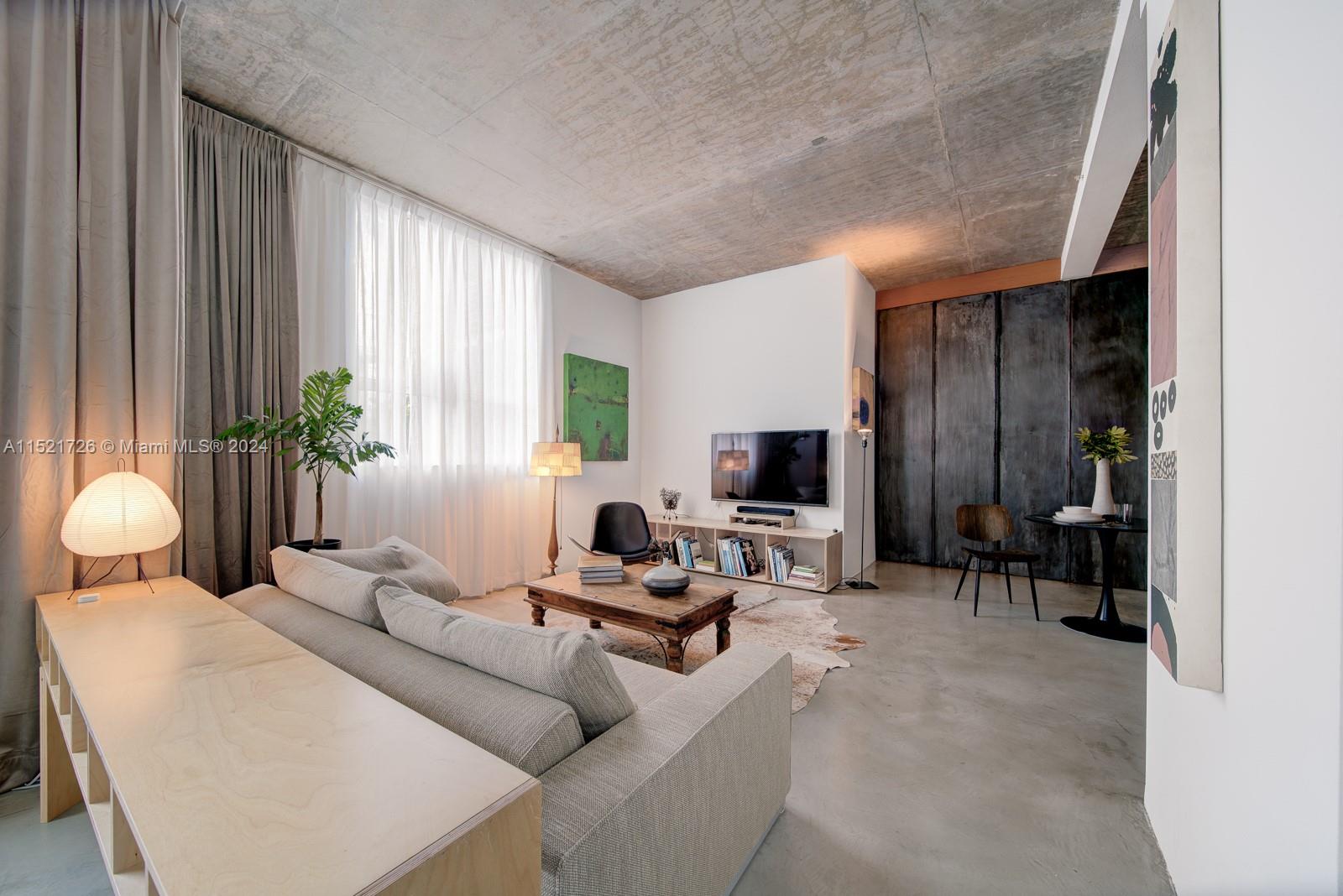 234 NE 3rd St 1004, Miami, Florida 33132, 1 Bedroom Bedrooms, ,1 BathroomBathrooms,Residentiallease,For Rent,234 NE 3rd St 1004,A11521726