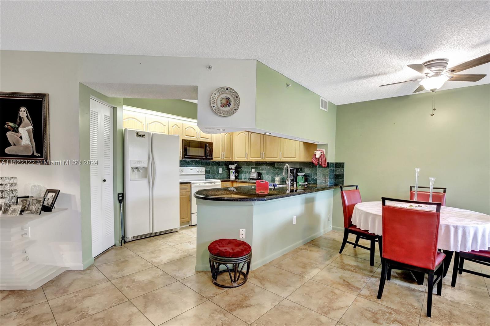 12650 15th St, Pembroke Pines, FL, 33027 United States, 1 Bedroom Bedrooms, ,1 BathroomBathrooms,Residential,For Sale,15th St,A11522322