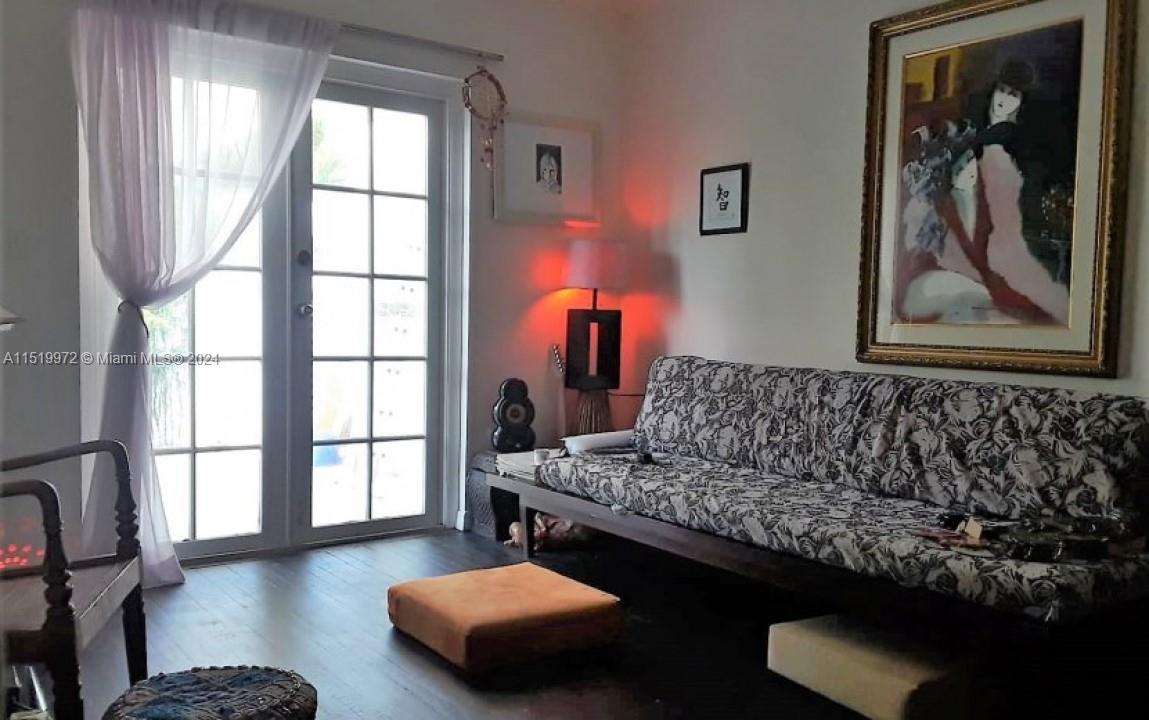 563 W 49th St, Miami Beach, Florida 33140, 3 Bedrooms Bedrooms, ,2 BathroomsBathrooms,Residential,For Sale,563 W 49th St,A11519972