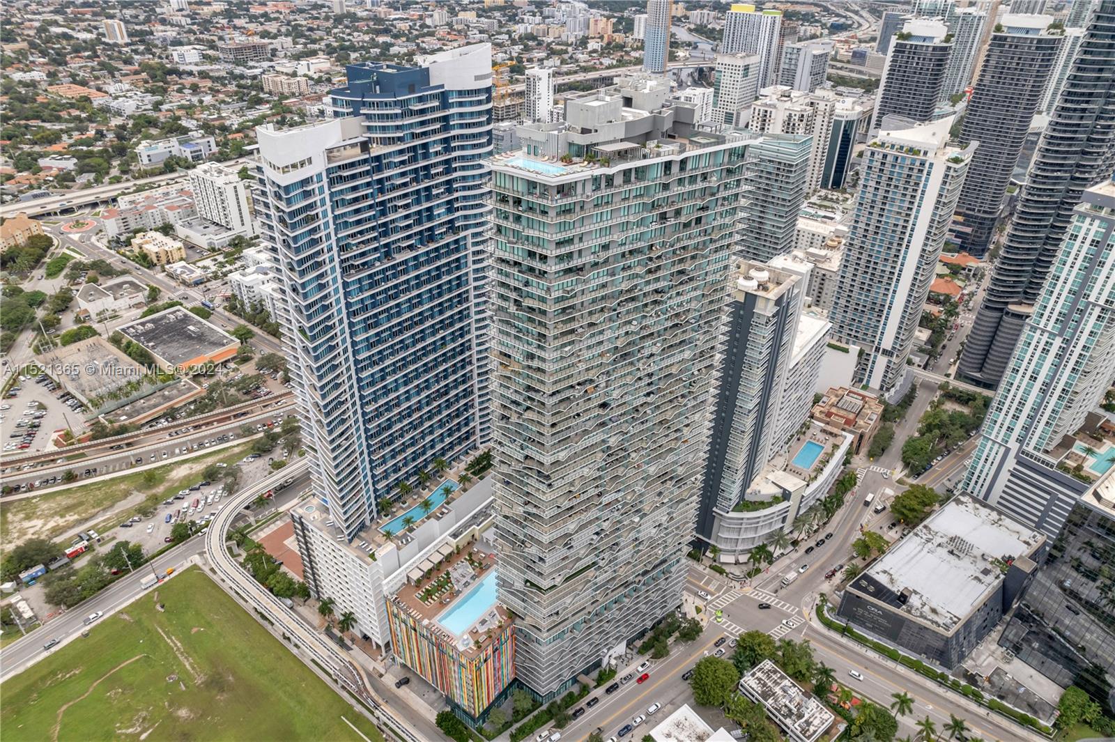 1300 Miami Ave, Miami, FL, 33130 United States, 1 Bedroom Bedrooms, ,1 BathroomBathrooms,Residential,For Sale,Miami Ave,A11521365