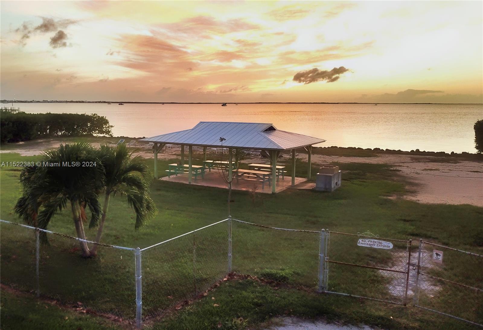 59 Tarpon Avenue, Key Largo, FL, 33037 United States, 2 Bedrooms Bedrooms, ,1 BathroomBathrooms,Residential,For Sale,Tarpon Avenue,A11522383