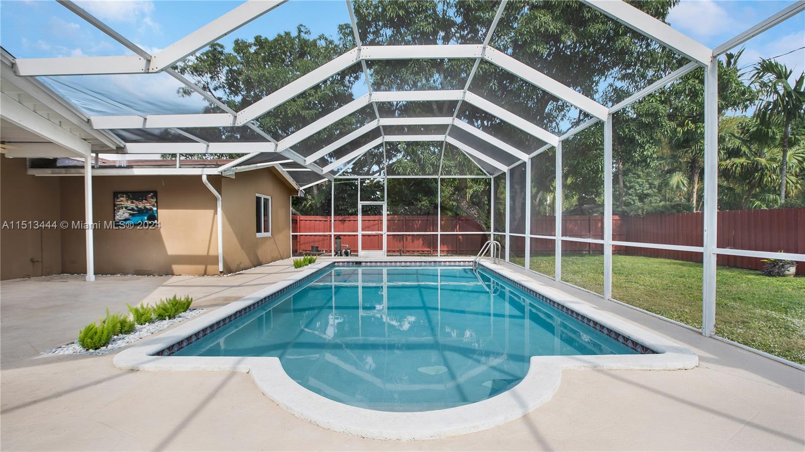 15301 83rd Ave, Palmetto Bay, FL, 33157 United States, 4 Bedrooms Bedrooms, ,2 BathroomsBathrooms,Residential,For Sale,83rd Ave,A11513444