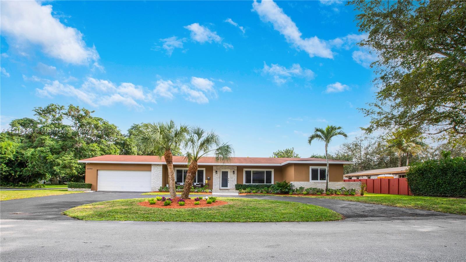 15301 83rd Ave, Palmetto Bay, FL, 33157 United States, 4 Bedrooms Bedrooms, ,2 BathroomsBathrooms,Residential,For Sale,83rd Ave,A11513444