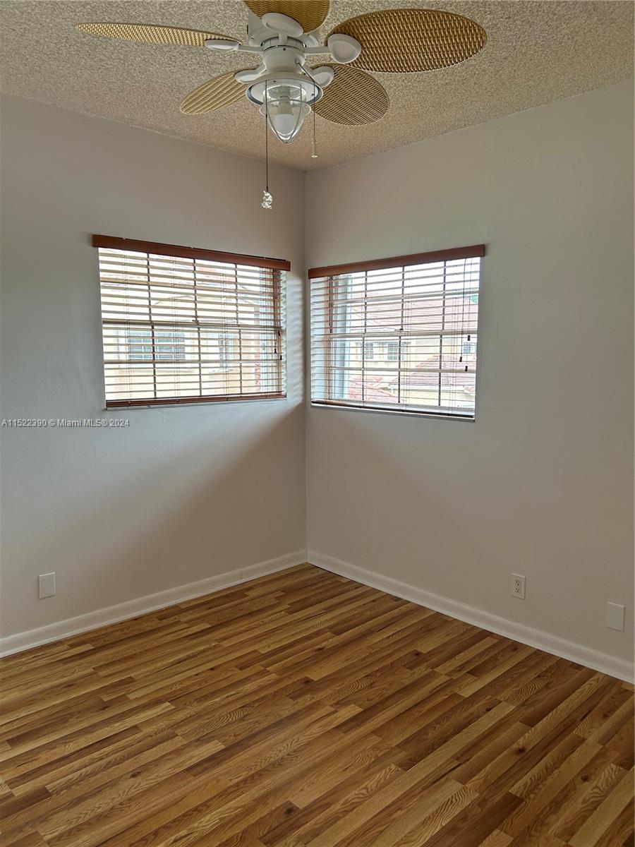 19172 NW 82nd Cir Ct 30R, Hialeah, Florida 33015, 3 Bedrooms Bedrooms, ,2 BathroomsBathrooms,Residentiallease,For Rent,19172 NW 82nd Cir Ct 30R,A11522390