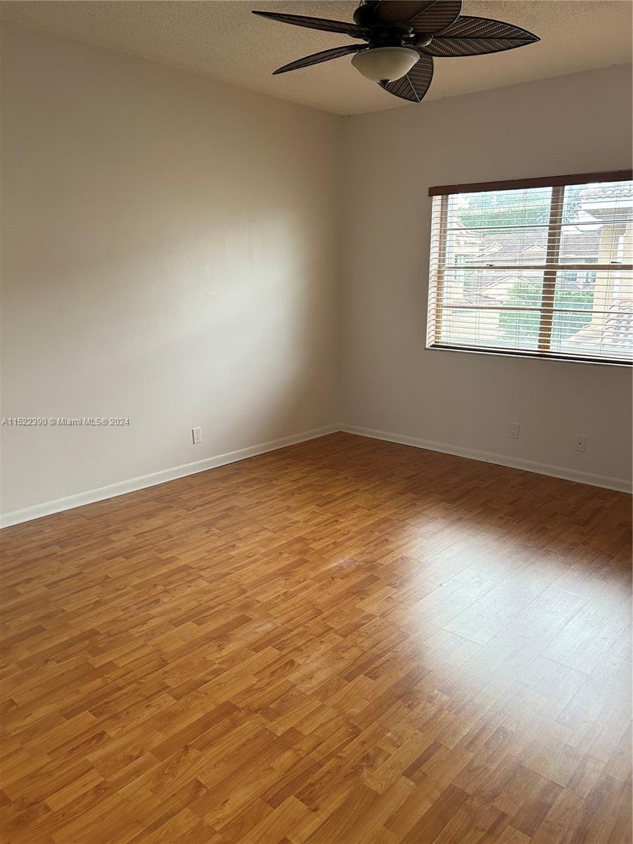 19172 NW 82nd Cir Ct 30R, Hialeah, Florida 33015, 3 Bedrooms Bedrooms, ,2 BathroomsBathrooms,Residentiallease,For Rent,19172 NW 82nd Cir Ct 30R,A11522390