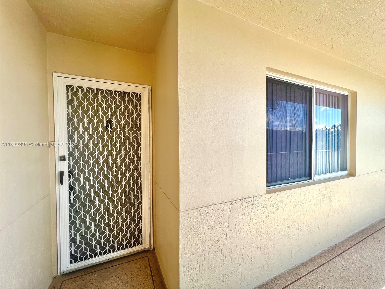 7380 Devon Dr, Tamarac, FL, 33321 United States, 2 Bedrooms Bedrooms, ,2 BathroomsBathrooms,Residential,For Sale,Devon Dr,A11522395