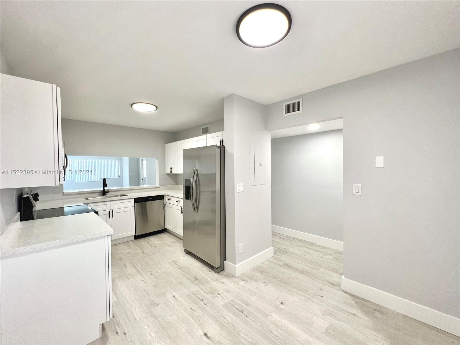 7380 Devon Dr, Tamarac, FL, 33321 United States, 2 Bedrooms Bedrooms, ,2 BathroomsBathrooms,Residential,For Sale,Devon Dr,A11522395