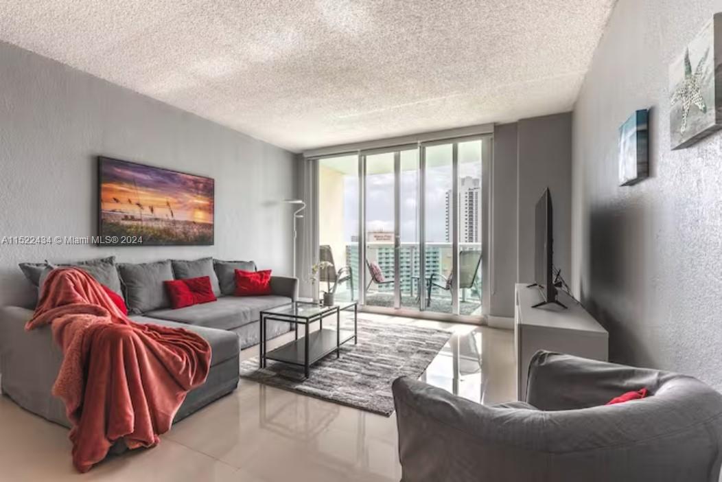 19370 Collins Ave, Sunny Isles Beach, FL, 33160 United States, 1 Bedroom Bedrooms, ,1 BathroomBathrooms,Residential,For Sale,Collins Ave,A11522434