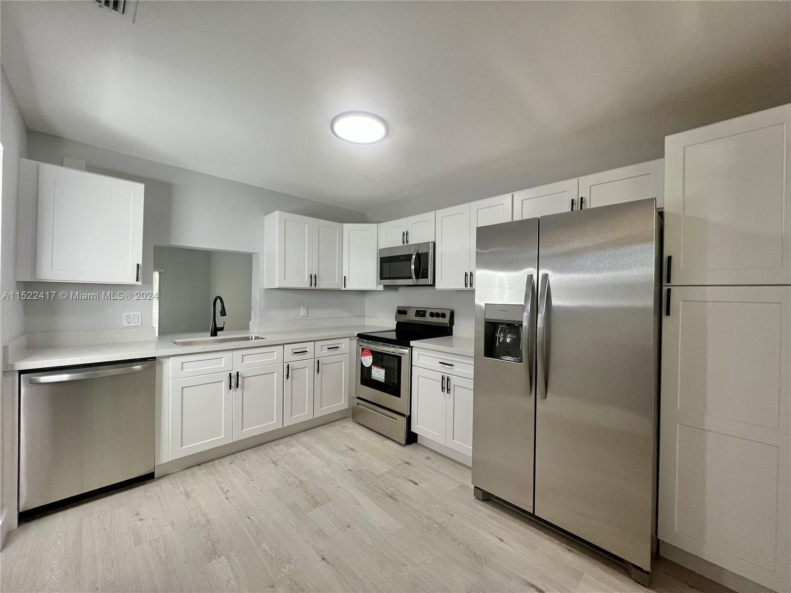 8725 Azalea Ct, Tamarac, FL, 33321 United States, 2 Bedrooms Bedrooms, ,2 BathroomsBathrooms,Residential,For Sale,Azalea Ct,A11522417