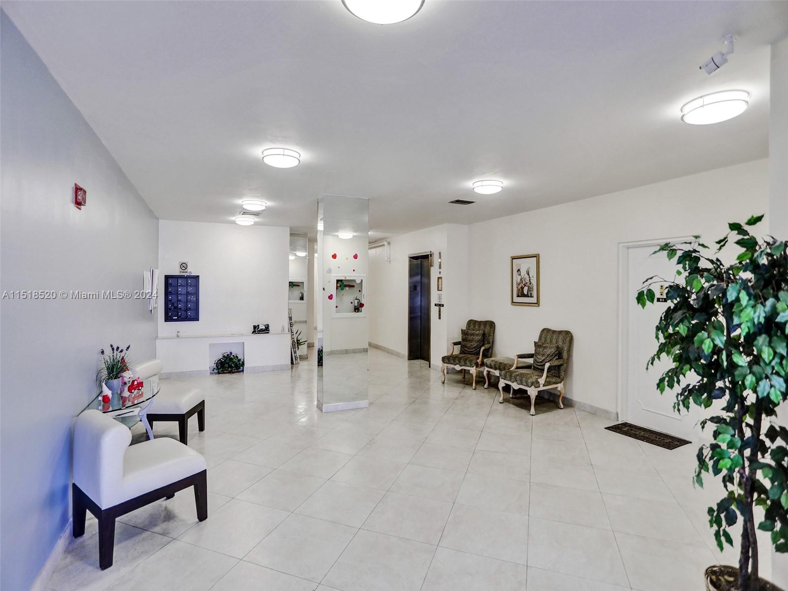 1900 Diana Dr, Hallandale Beach, FL, 33009 United States, 2 Bedrooms Bedrooms, ,2 BathroomsBathrooms,Residential,For Sale,Diana Dr,A11518520