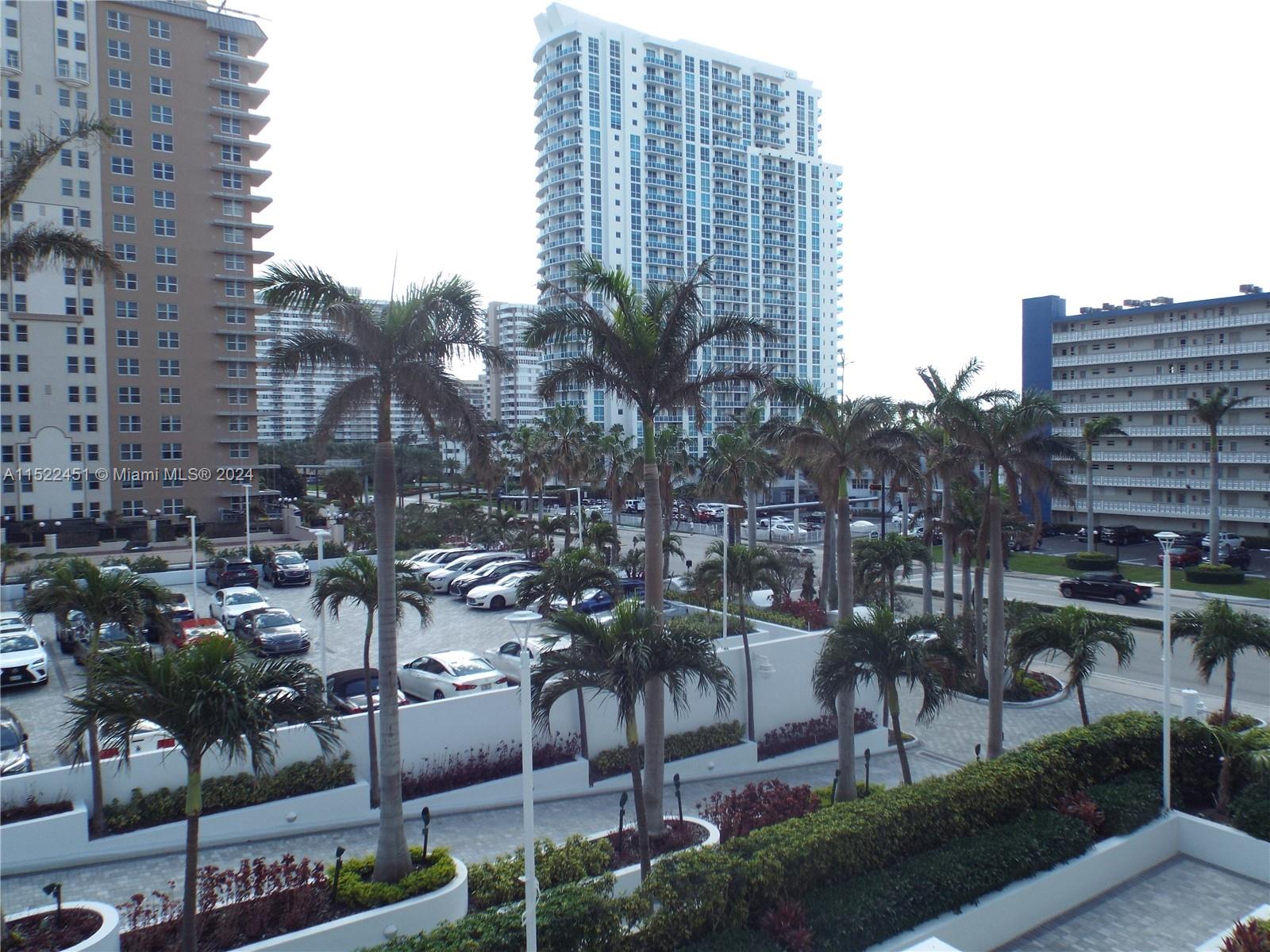 1880 S Ocean Dr 408, Hallandale Beach, Florida 33009, 2 Bedrooms Bedrooms, ,2 BathroomsBathrooms,Residential,For Sale,1880 S Ocean Dr 408,A11522451