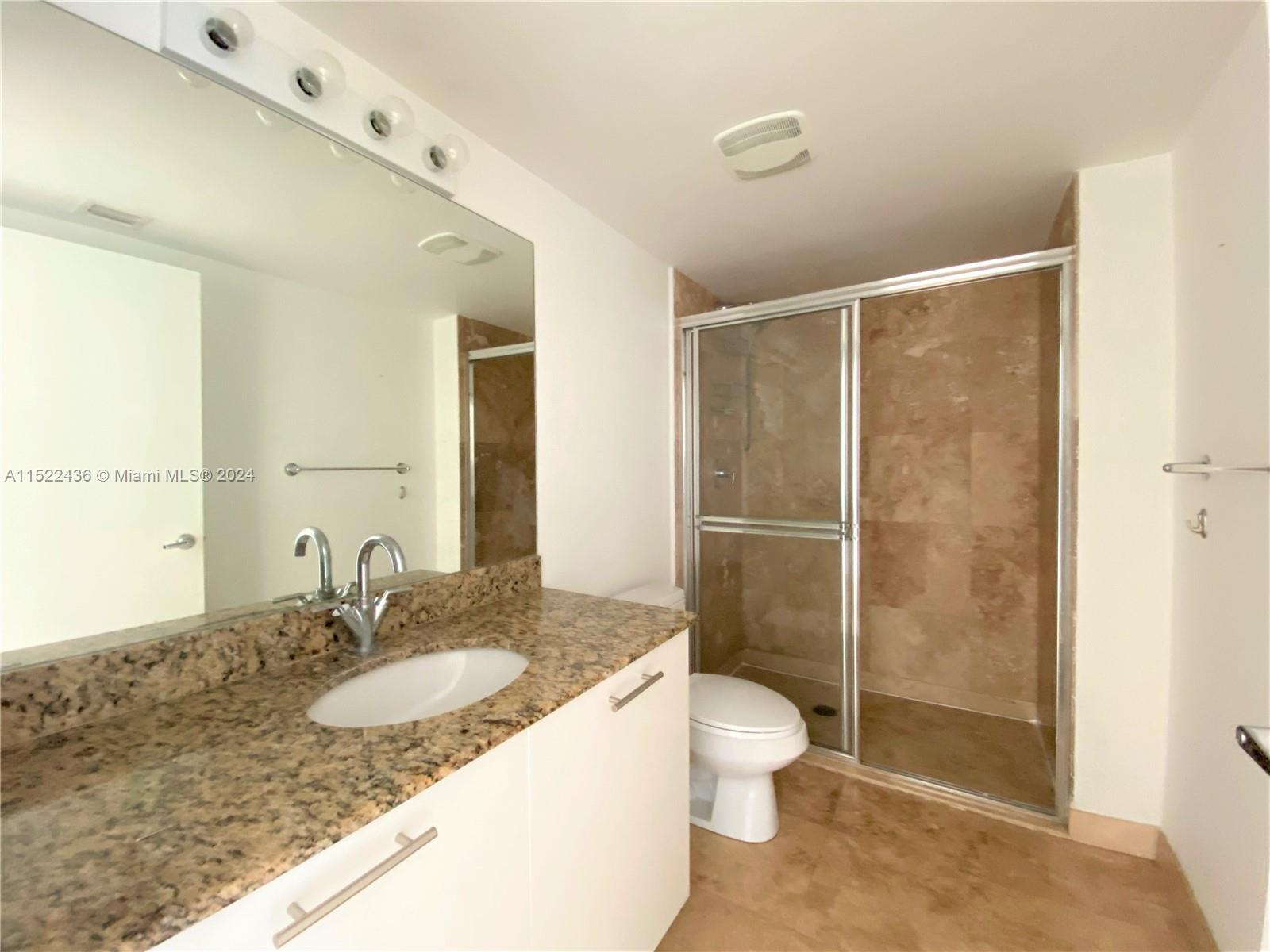 41 SE 5TH 601, Miami, Florida 33131, 2 Bedrooms Bedrooms, ,2 BathroomsBathrooms,Residentiallease,For Rent,41 SE 5TH 601,A11522436