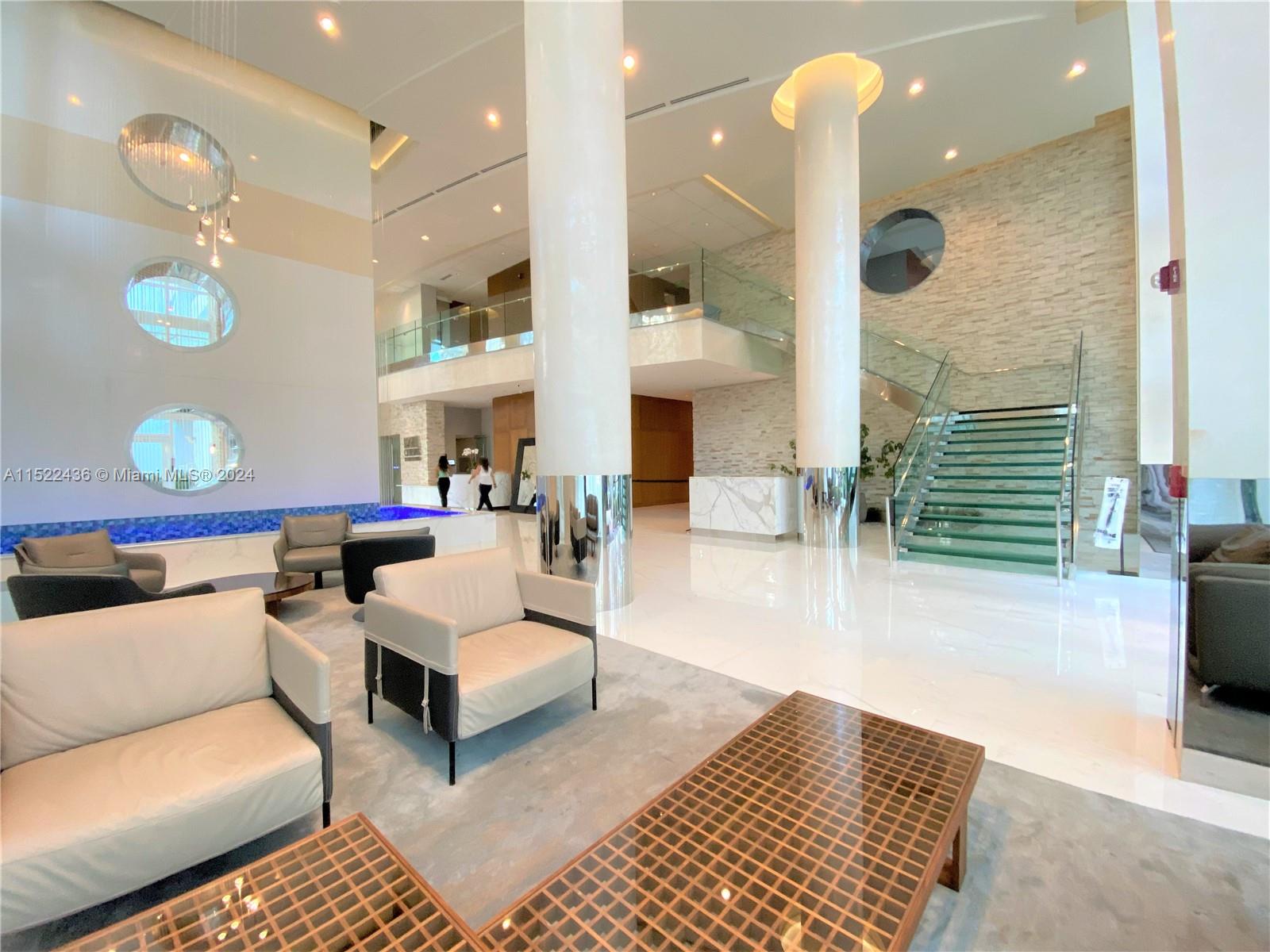 41 SE 5TH 601, Miami, Florida 33131, 2 Bedrooms Bedrooms, ,2 BathroomsBathrooms,Residentiallease,For Rent,41 SE 5TH 601,A11522436