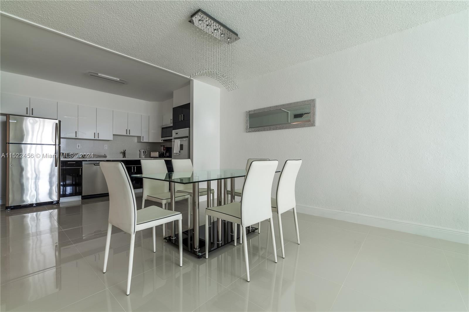 19390 COLLINS AV 419, Sunny Isles Beach, Florida 33160, 1 Bedroom Bedrooms, ,1 BathroomBathrooms,Residentiallease,For Rent,19390 COLLINS AV 419,A11522456