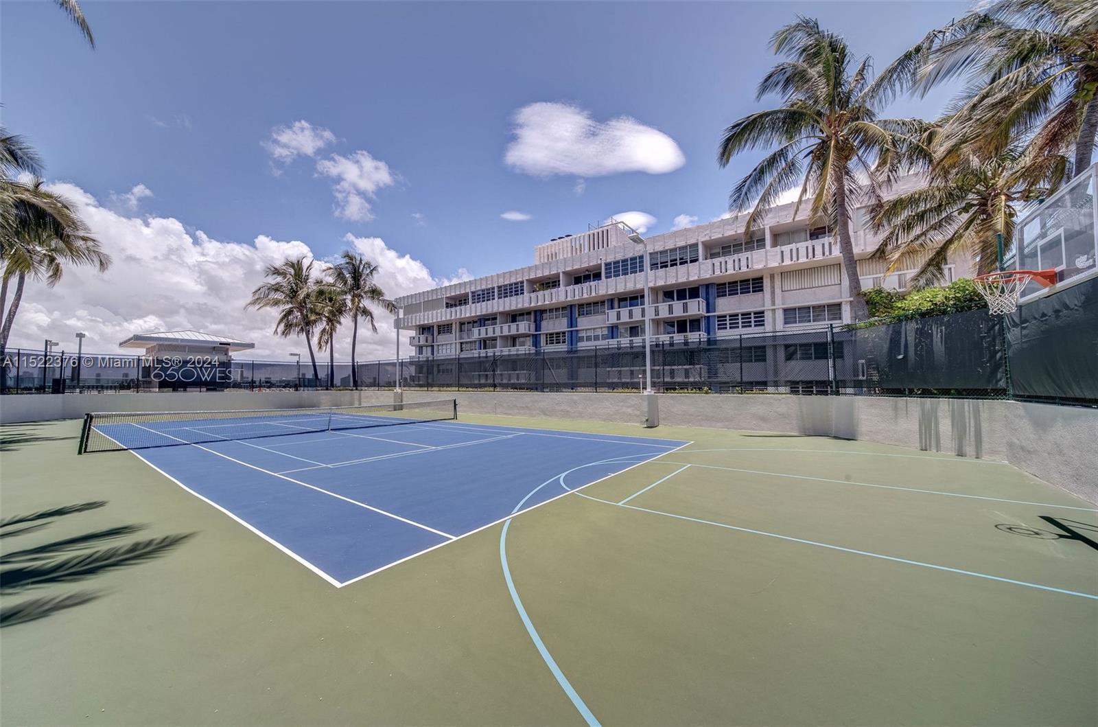 650 West Ave 504, Miami Beach, Florida 33139, 1 Bedroom Bedrooms, ,1 BathroomBathrooms,Residential,For Sale,650 West Ave 504,A11522376
