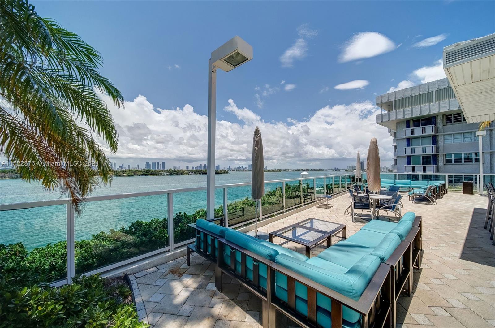 650 West Ave 504, Miami Beach, Florida 33139, 1 Bedroom Bedrooms, ,1 BathroomBathrooms,Residential,For Sale,650 West Ave 504,A11522376