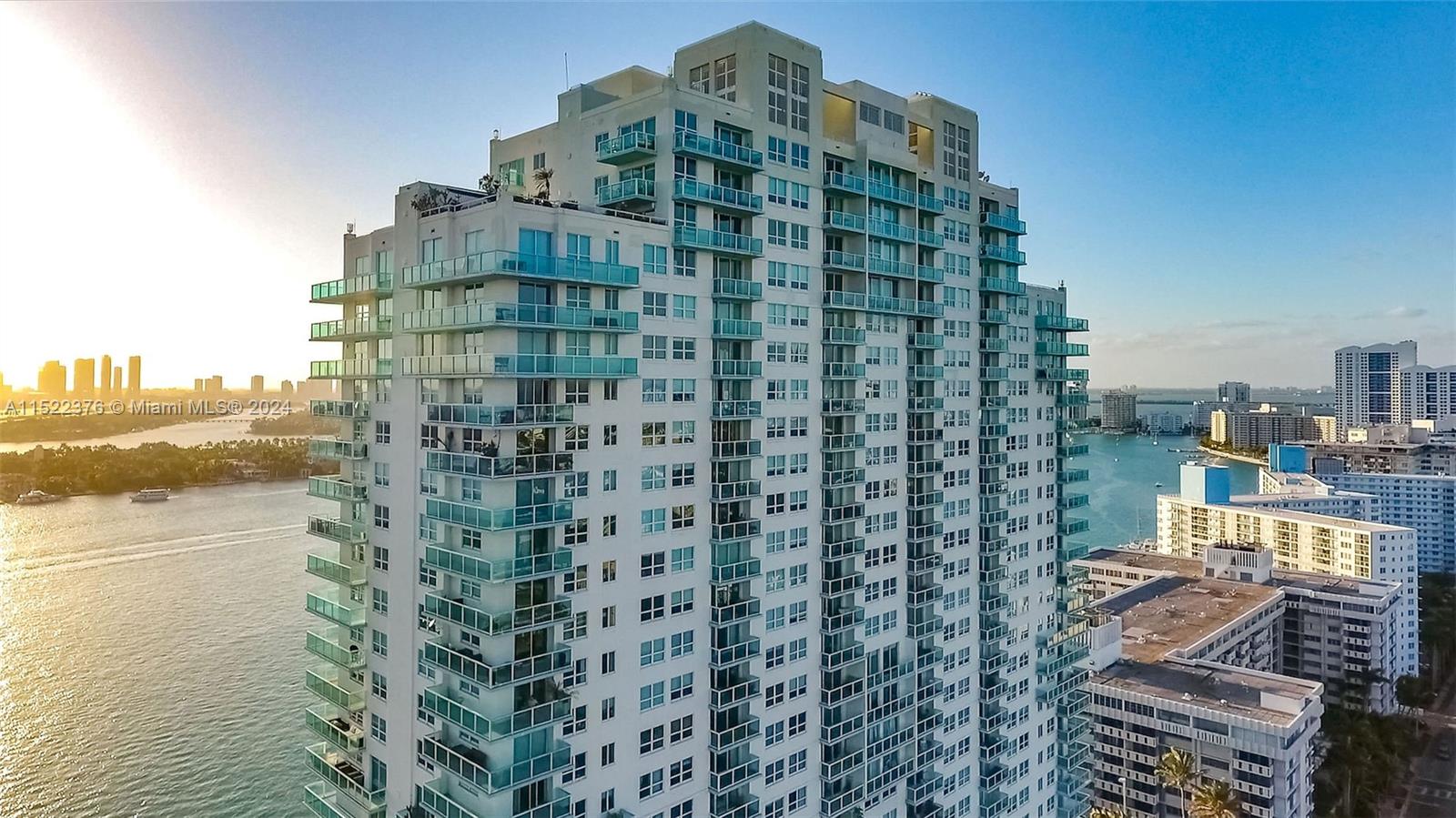 650 West Ave 504, Miami Beach, Florida 33139, 1 Bedroom Bedrooms, ,1 BathroomBathrooms,Residential,For Sale,650 West Ave 504,A11522376