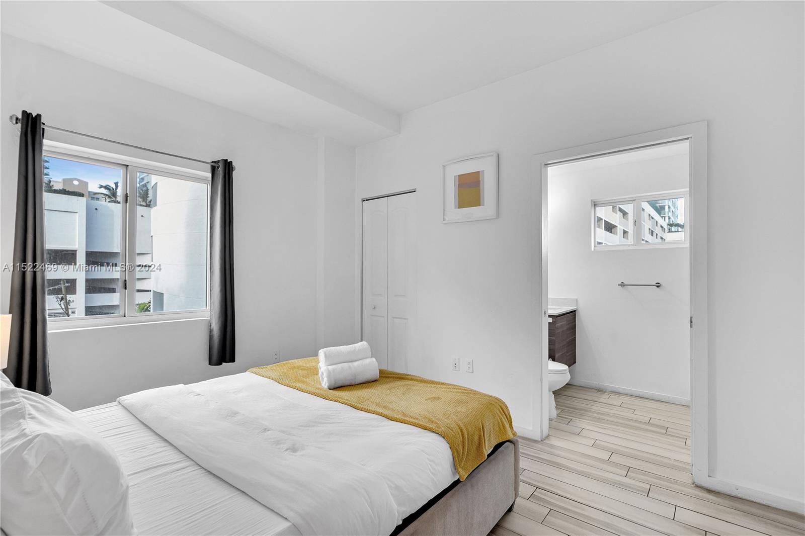 481 NE 29th St 403, Miami, Florida 33137, 2 Bedrooms Bedrooms, ,2 BathroomsBathrooms,Residential,For Sale,481 NE 29th St 403,A11522469