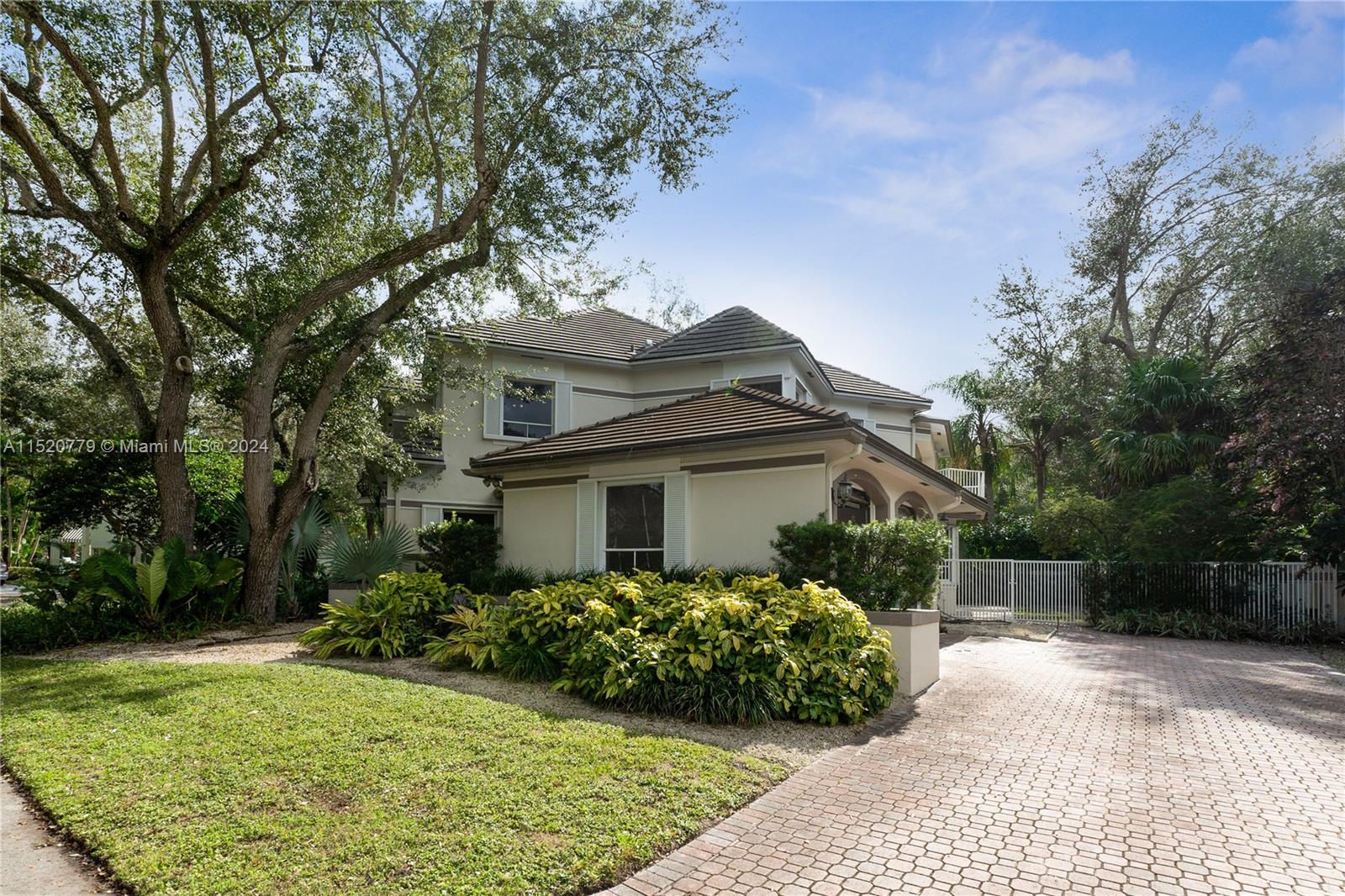 7226 146th St Cir, Palmetto Bay, FL, 33158 United States, 5 Bedrooms Bedrooms, ,4 BathroomsBathrooms,Residential,For Sale,146th St Cir,A11520779