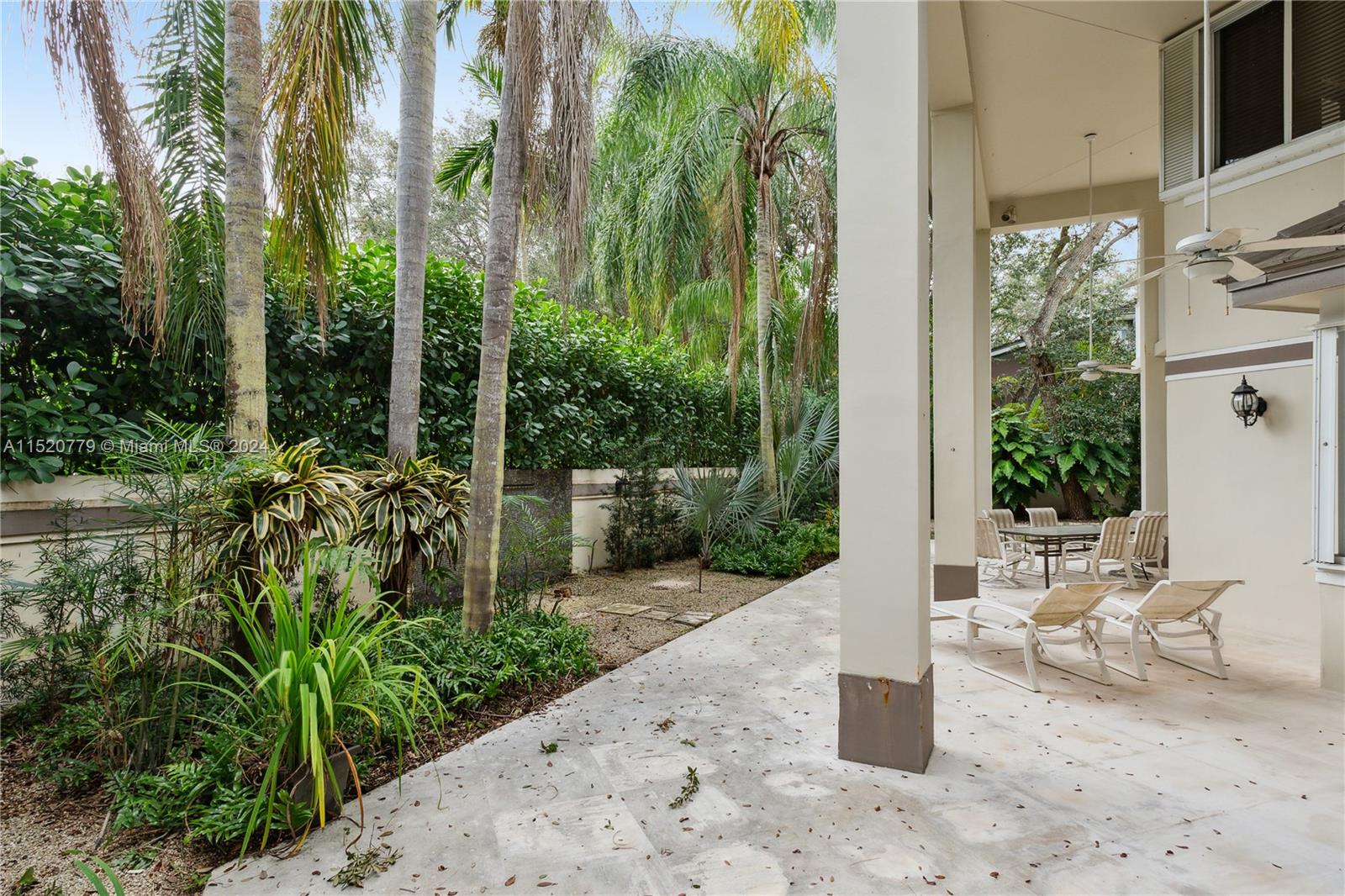 7226 146th St Cir, Palmetto Bay, FL, 33158 United States, 5 Bedrooms Bedrooms, ,4 BathroomsBathrooms,Residential,For Sale,146th St Cir,A11520779