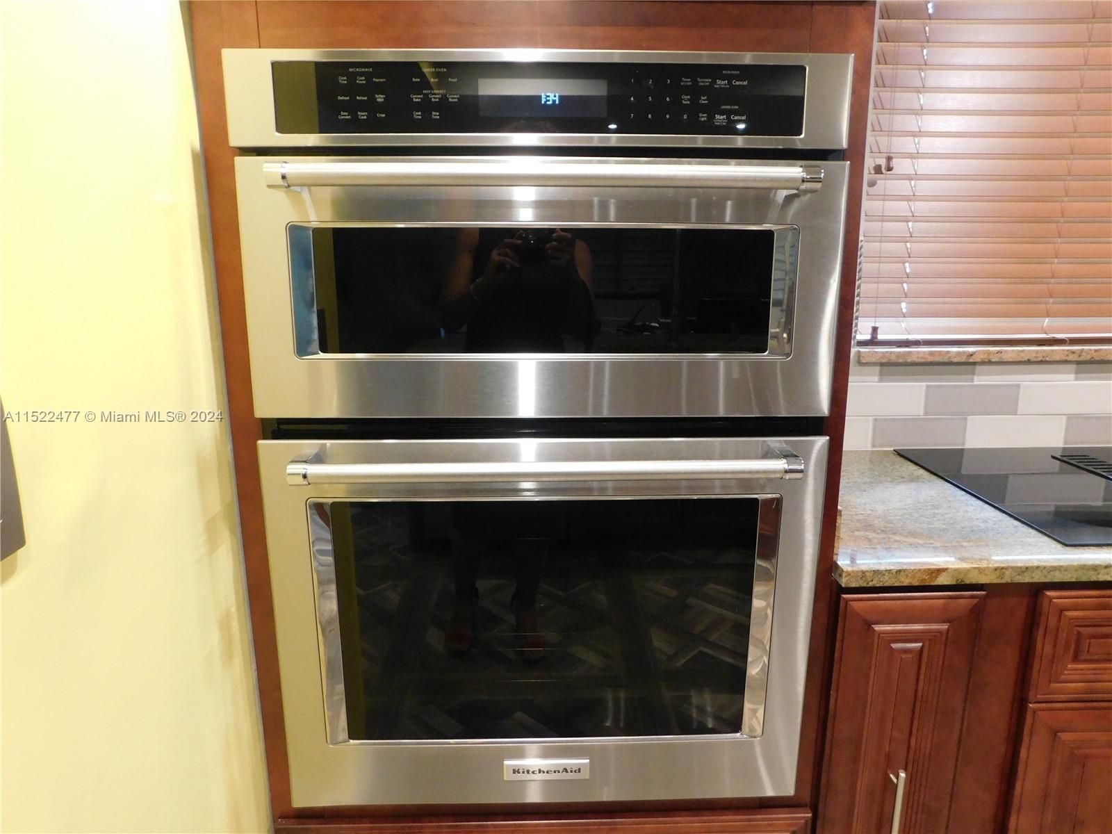 20601 15th Ave, Miami Gardens, FL, 33169 United States, 3 Bedrooms Bedrooms, ,2 BathroomsBathrooms,Residential,For Sale,15th Ave,A11522477