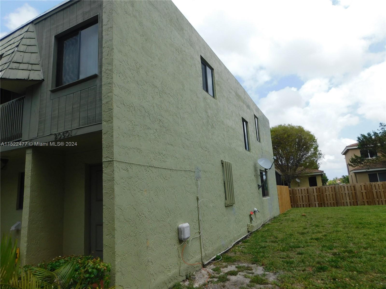 20601 15th Ave, Miami Gardens, FL, 33169 United States, 3 Bedrooms Bedrooms, ,2 BathroomsBathrooms,Residential,For Sale,15th Ave,A11522477