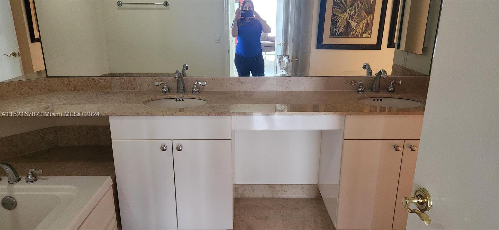 4775 Collins Ave 1405, Miami Beach, Florida 33140, 2 Bedrooms Bedrooms, ,2 BathroomsBathrooms,Residentiallease,For Rent,4775 Collins Ave 1405,A11521678