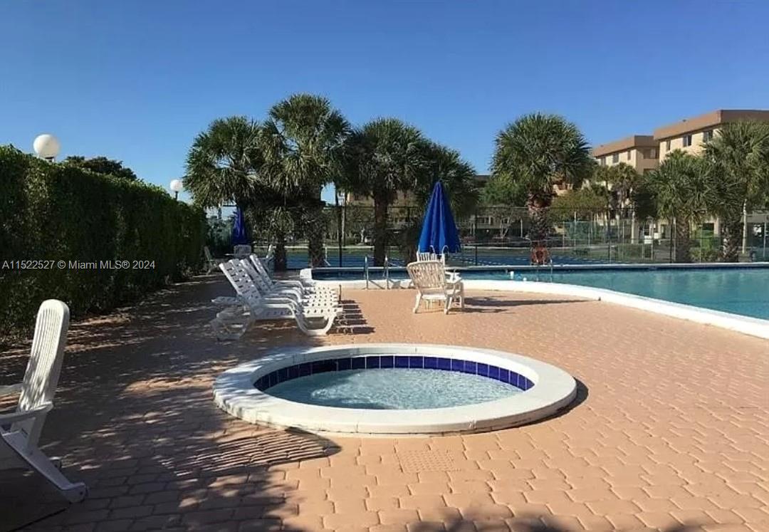 8040 Hampton Blvd 307, North Lauderdale, Florida 33068, 2 Bedrooms Bedrooms, ,2 BathroomsBathrooms,Residentiallease,For Rent,8040 Hampton Blvd 307,A11522527