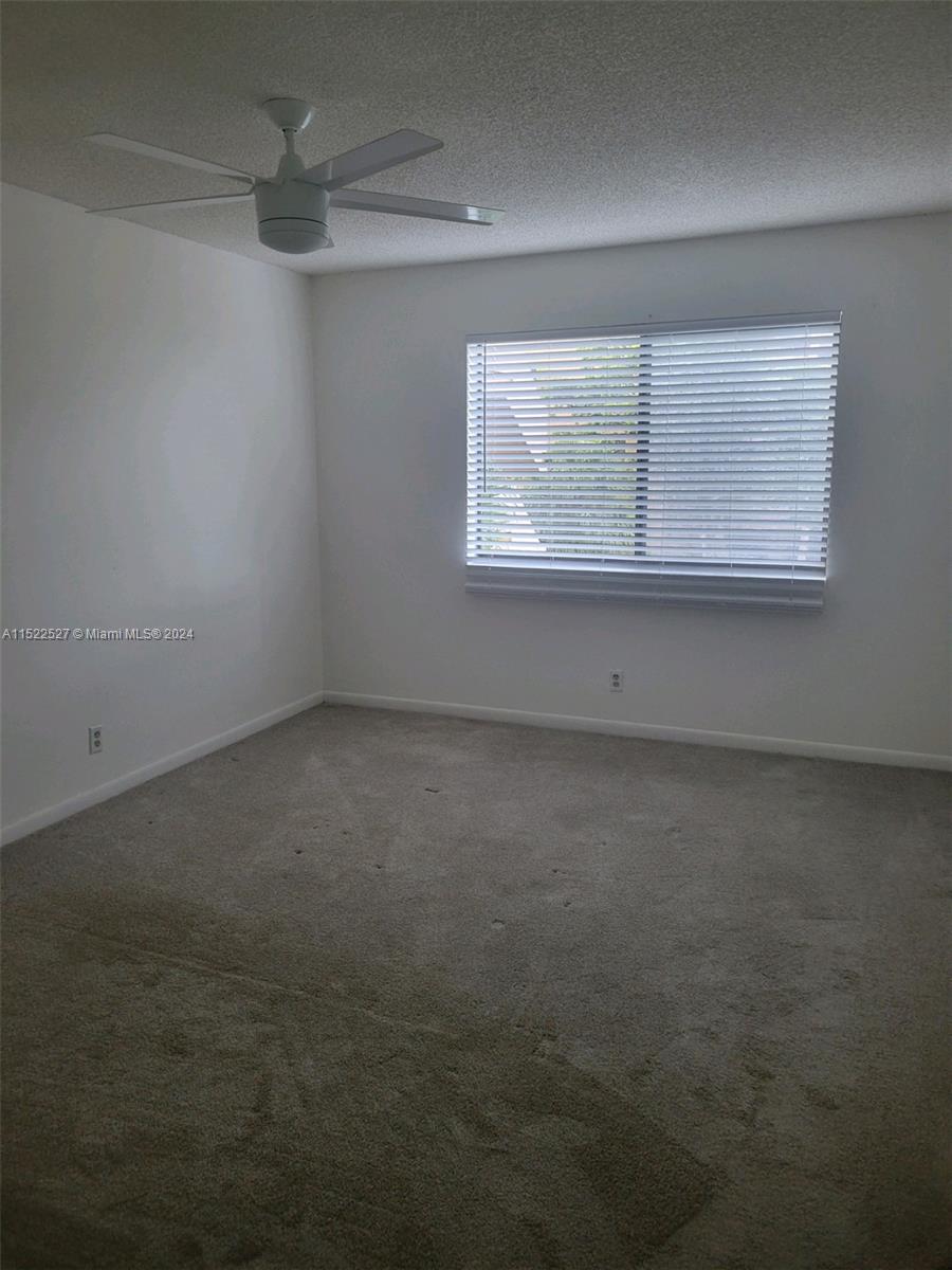 8040 Hampton Blvd 307, North Lauderdale, Florida 33068, 2 Bedrooms Bedrooms, ,2 BathroomsBathrooms,Residentiallease,For Rent,8040 Hampton Blvd 307,A11522527