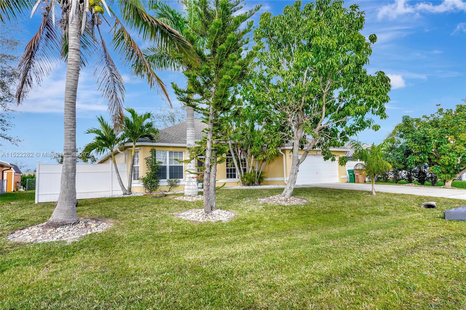 153 SE 25 Lane, Cape Coral, FL, 33904 United States, 3 Bedrooms Bedrooms, ,2 BathroomsBathrooms,Residential,For Sale,SE 25 Lane,A11522282