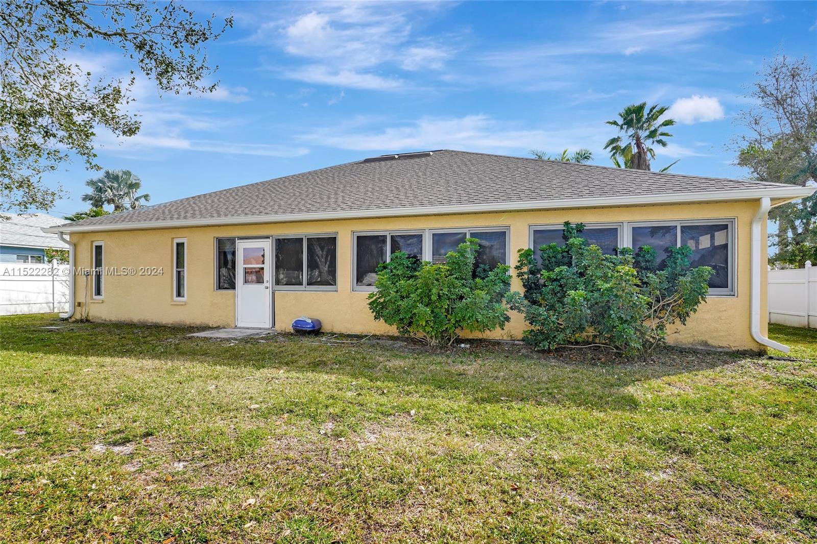 153 SE 25 Lane, Cape Coral, FL, 33904 United States, 3 Bedrooms Bedrooms, ,2 BathroomsBathrooms,Residential,For Sale,SE 25 Lane,A11522282