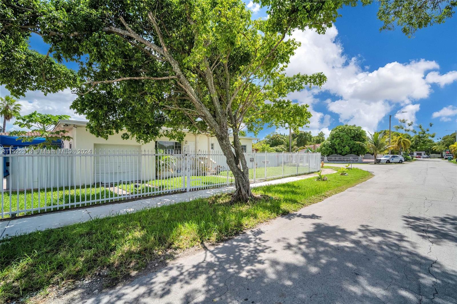 451 30th Pl, Miami, FL, 33125 United States, 2 Bedrooms Bedrooms, ,1 BathroomBathrooms,Residential,For Sale,30th Pl,A11522318