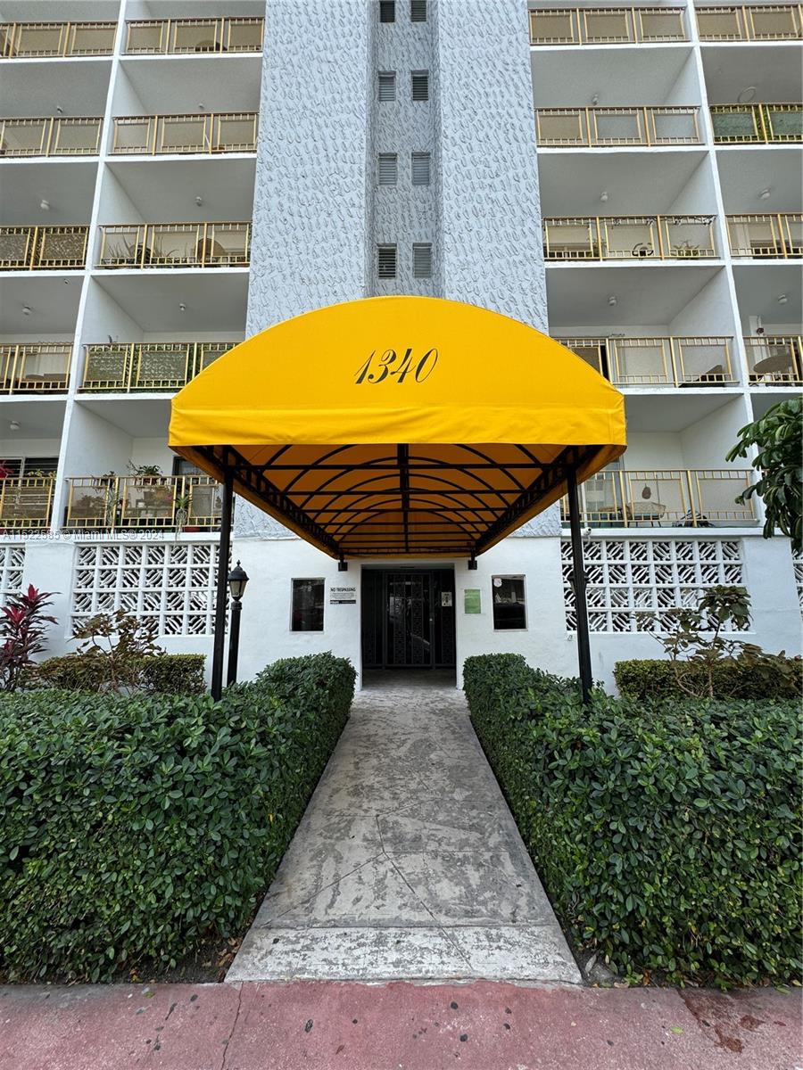 1340  Lincoln Rd #408 For Sale A11522585, FL