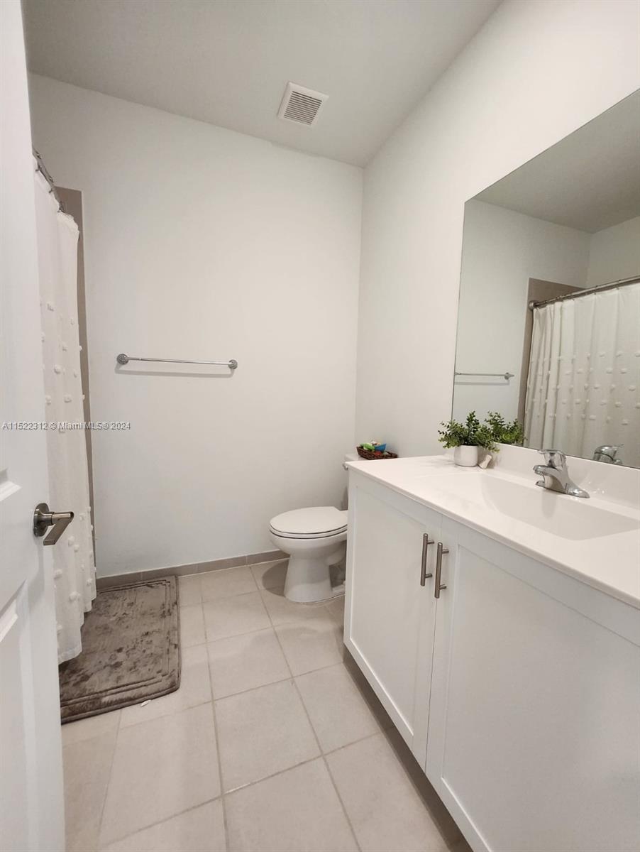 2650 12th St, Homestead, FL, 33035 United States, 4 Bedrooms Bedrooms, ,2 BathroomsBathrooms,Residential,For Sale,12th St,A11522312