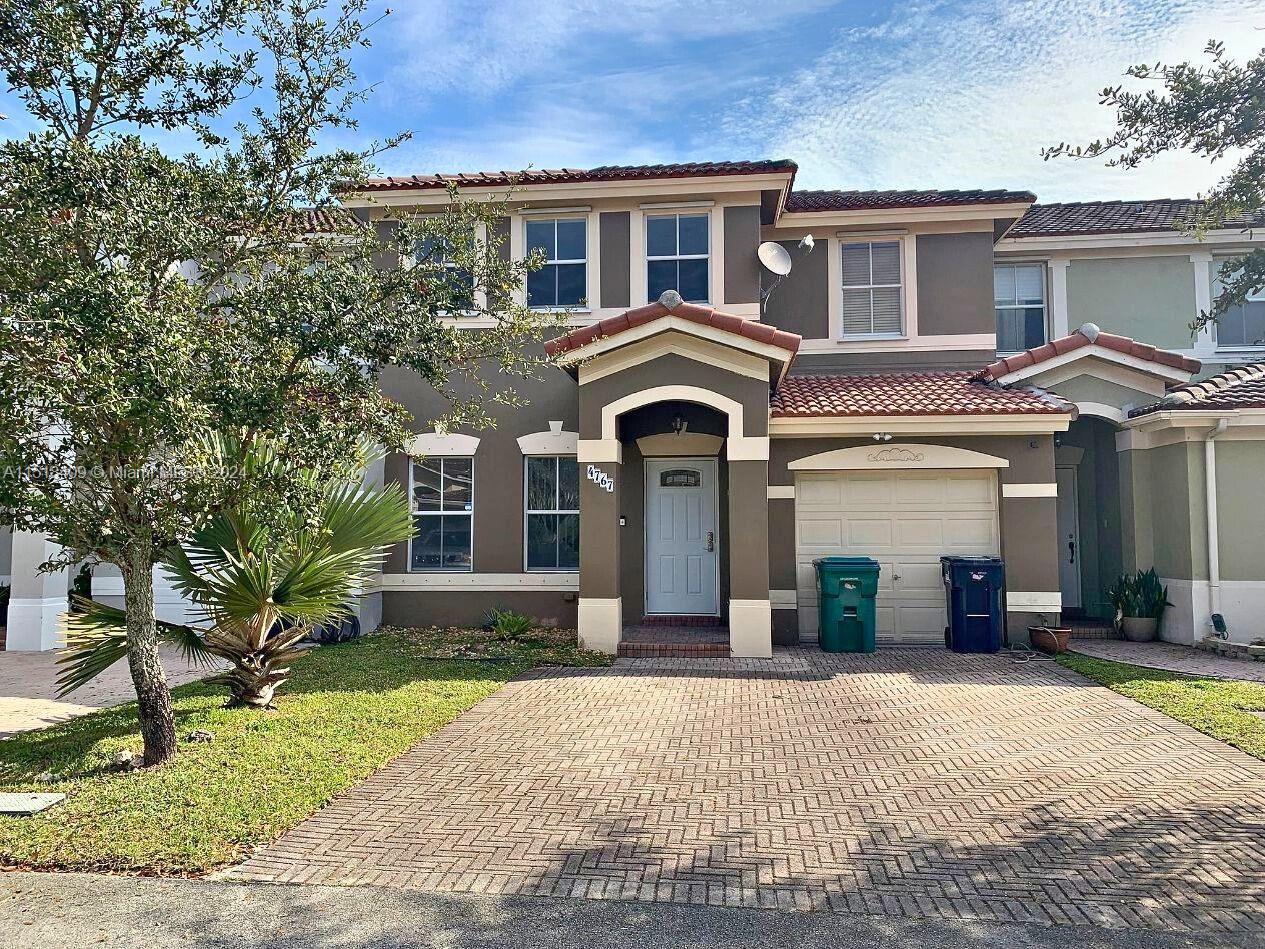 4767 SW 166th Ct, Miami, Florida 33185, 3 Bedrooms Bedrooms, ,2 BathroomsBathrooms,Residential,For Sale,4767 SW 166th Ct,A11518409