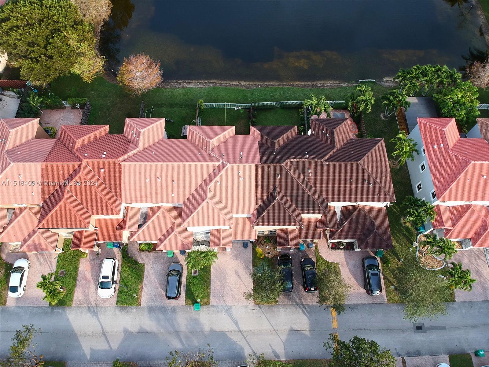 4767 SW 166th Ct, Miami, Florida 33185, 3 Bedrooms Bedrooms, ,2 BathroomsBathrooms,Residential,For Sale,4767 SW 166th Ct,A11518409