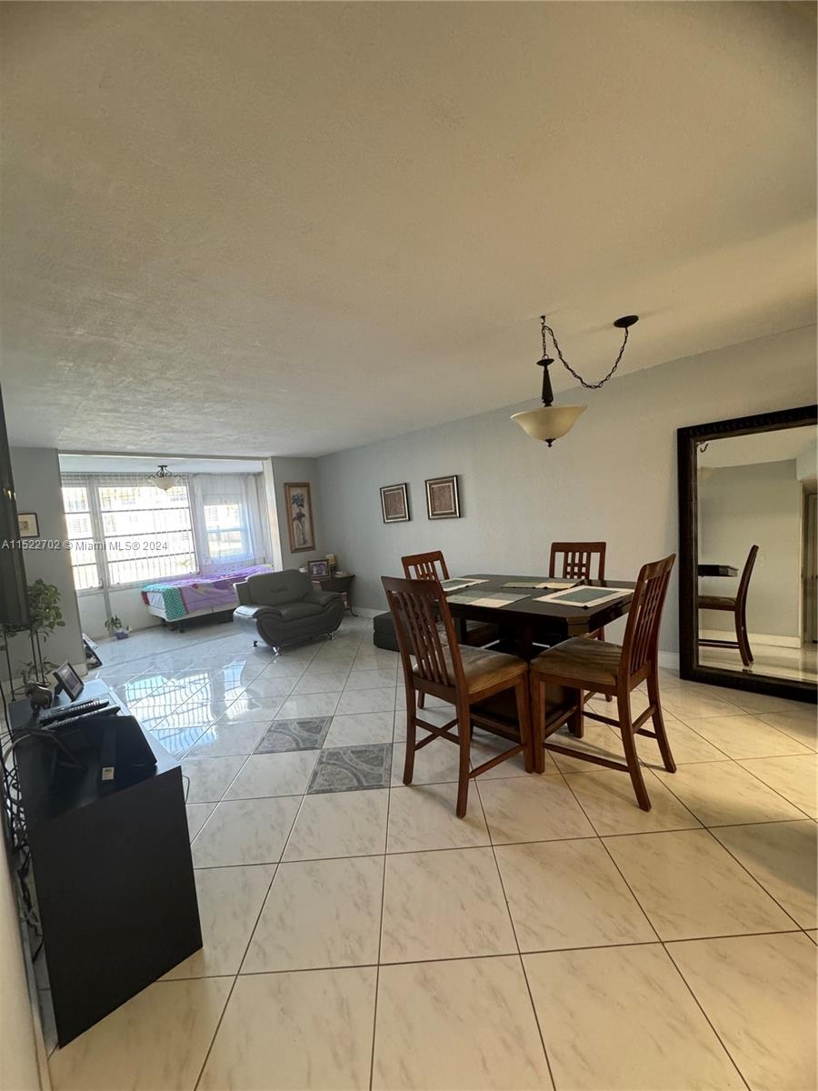 2811 N Pine Island Rd 109, Sunrise, Florida 33322, 2 Bedrooms Bedrooms, ,2 BathroomsBathrooms,Residential,For Sale,2811 N Pine Island Rd 109,A11522702