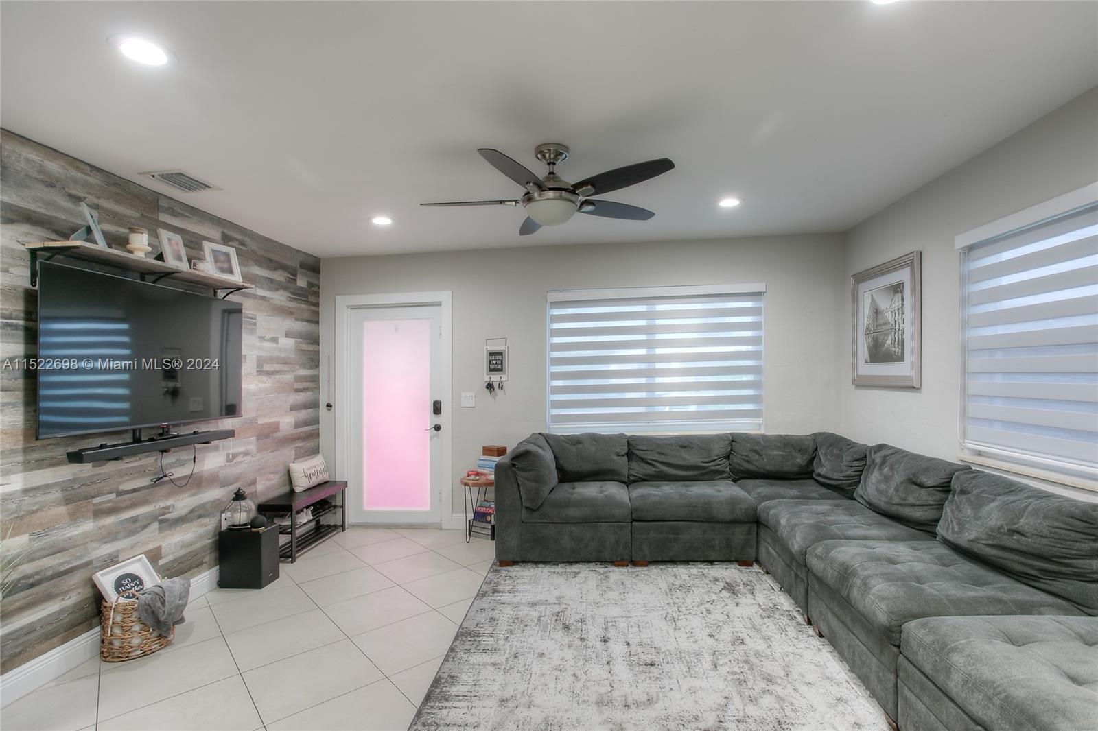 101 62nd Ave, Miami, FL, 33126 United States, 2 Bedrooms Bedrooms, ,1 BathroomBathrooms,Residential,For Sale,62nd Ave,A11522698