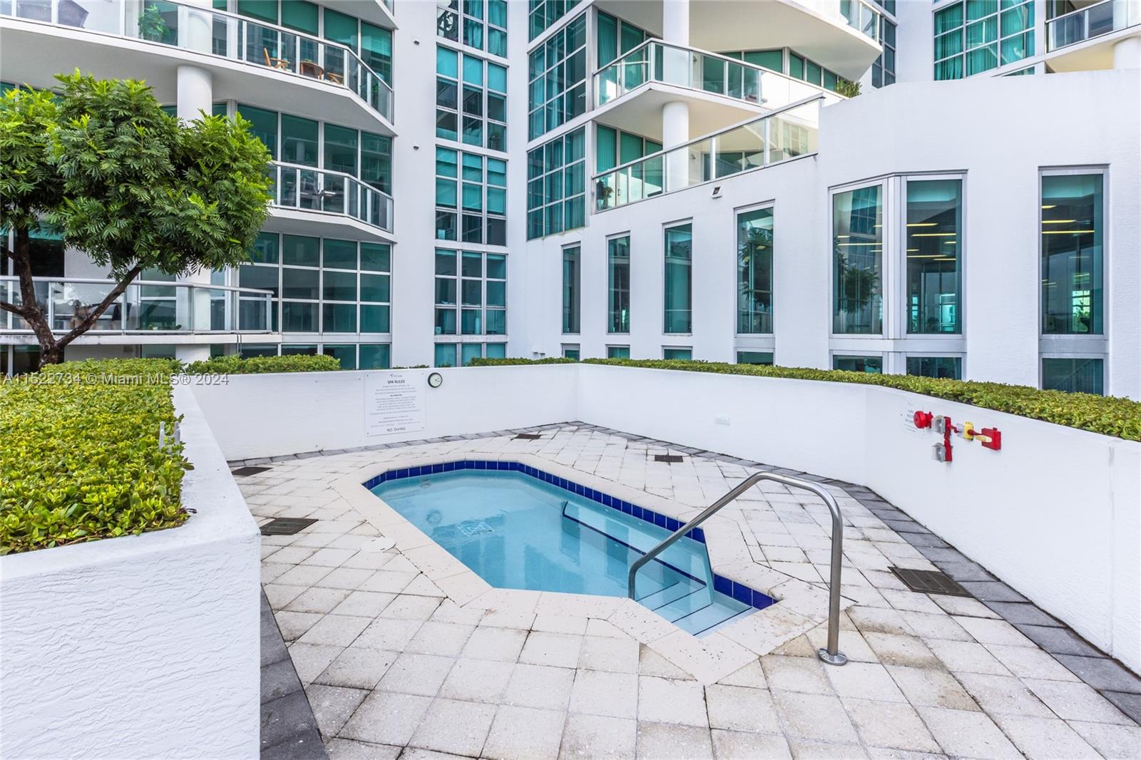 3131 NE 188th St 2-603, Aventura, Florida 33180, 2 Bedrooms Bedrooms, ,2 BathroomsBathrooms,Residentiallease,For Rent,3131 NE 188th St 2-603,A11522734