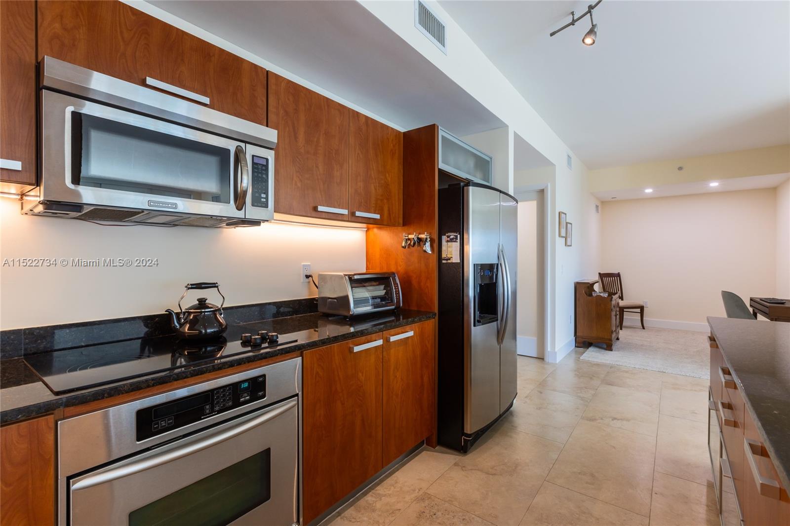 3131 NE 188th St 2-603, Aventura, Florida 33180, 2 Bedrooms Bedrooms, ,2 BathroomsBathrooms,Residentiallease,For Rent,3131 NE 188th St 2-603,A11522734