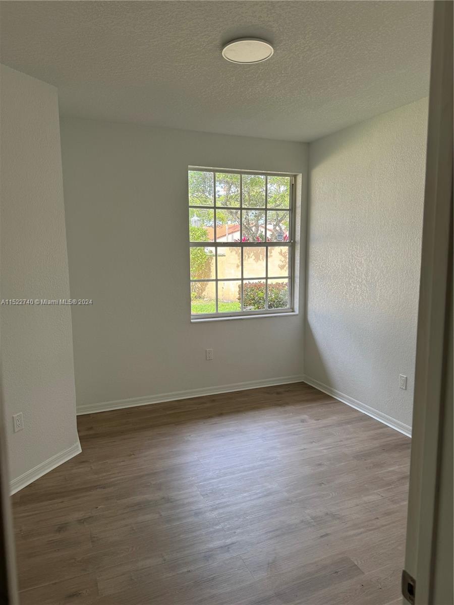 14611 Balgowan Rd 102-1, Miami Lakes, Florida 33016, 3 Bedrooms Bedrooms, ,2 BathroomsBathrooms,Residentiallease,For Rent,14611 Balgowan Rd 102-1,A11522740