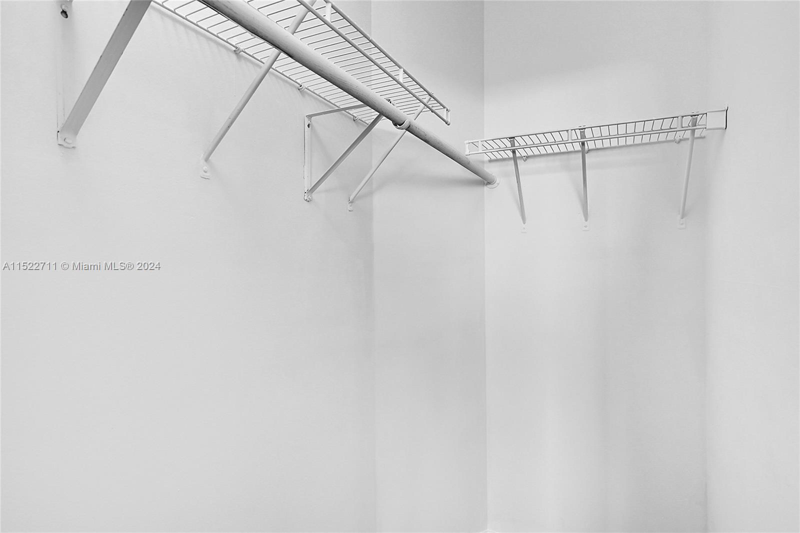 100 N Federal Hwy 1222, Fort Lauderdale, Florida 33301, 2 Bedrooms Bedrooms, ,2 BathroomsBathrooms,Residential,For Sale,100 N Federal Hwy 1222,A11522711