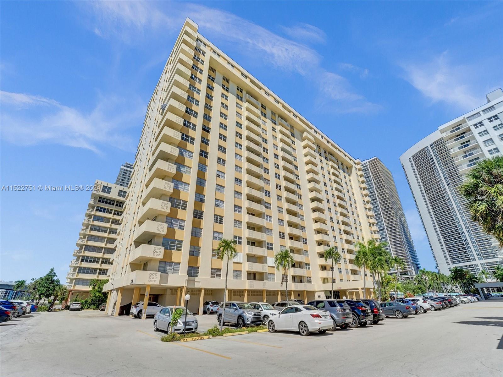 1833 S Ocean Dr 1702, Hallandale Beach, Florida 33009, 2 Bedrooms Bedrooms, ,2 BathroomsBathrooms,Residential,For Sale,1833 S Ocean Dr 1702,A11522751