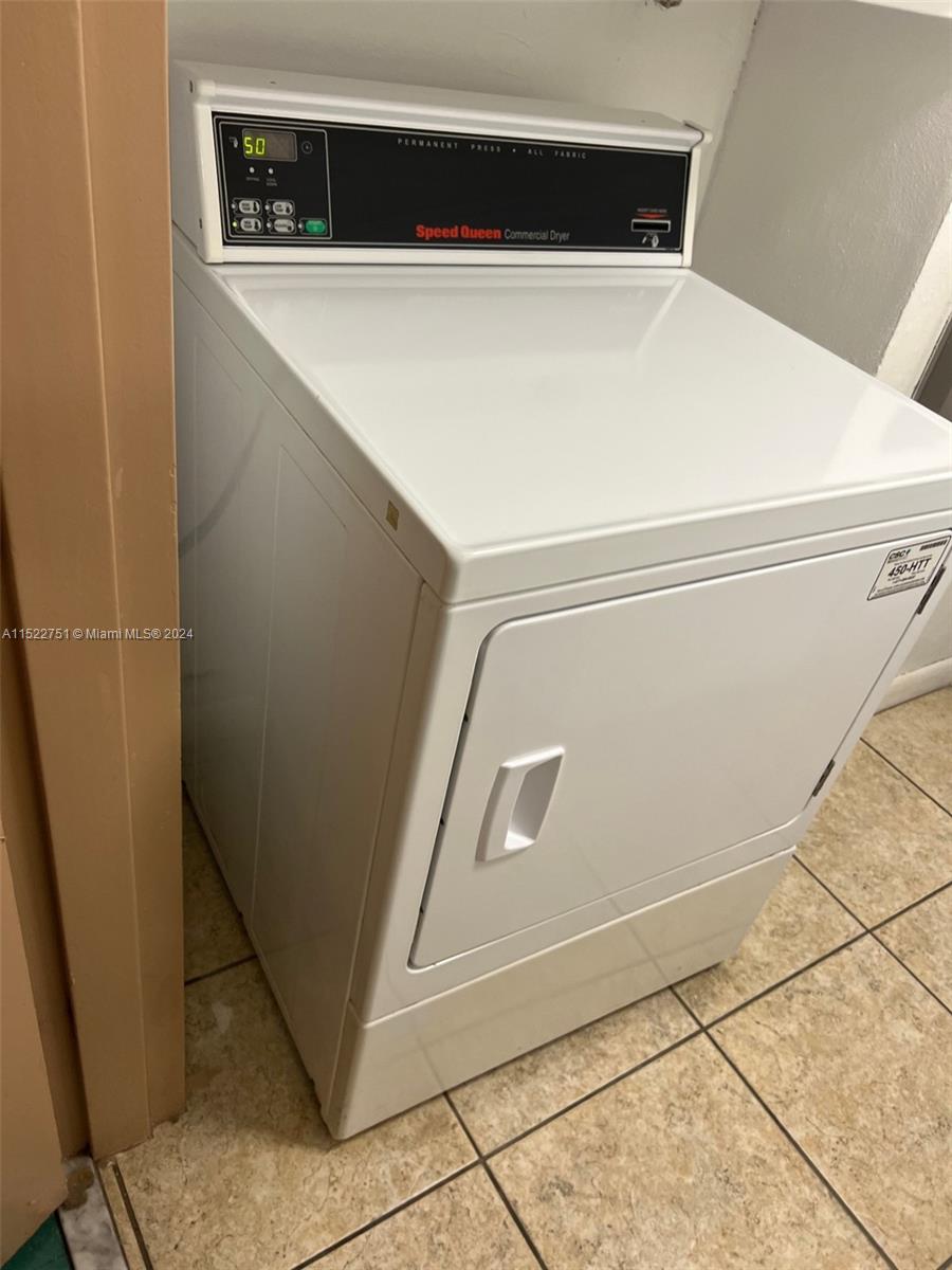 1833 S Ocean Dr 1702, Hallandale Beach, Florida 33009, 2 Bedrooms Bedrooms, ,2 BathroomsBathrooms,Residential,For Sale,1833 S Ocean Dr 1702,A11522751