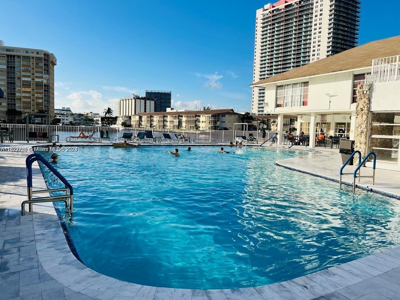 1833 S Ocean Dr 1702, Hallandale Beach, Florida 33009, 2 Bedrooms Bedrooms, ,2 BathroomsBathrooms,Residential,For Sale,1833 S Ocean Dr 1702,A11522751